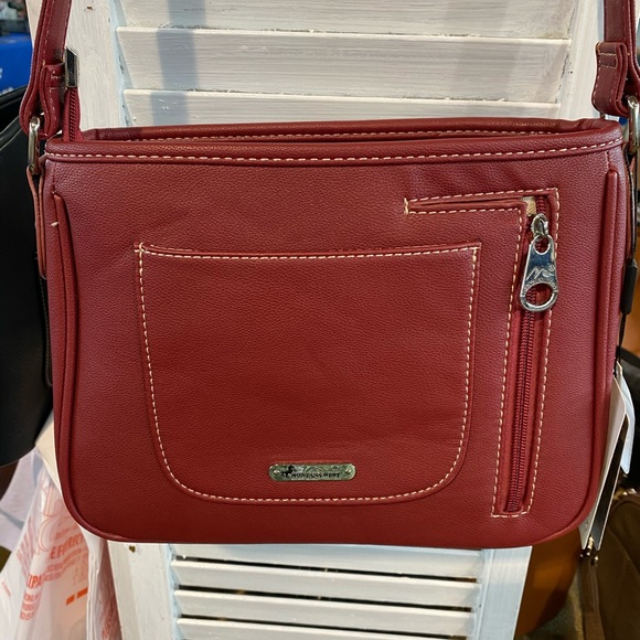 Montana West American Flag Concealed Carry Purse - Picture 2 of 5